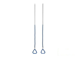 Cerchi triangolari da ginnastica incatenati