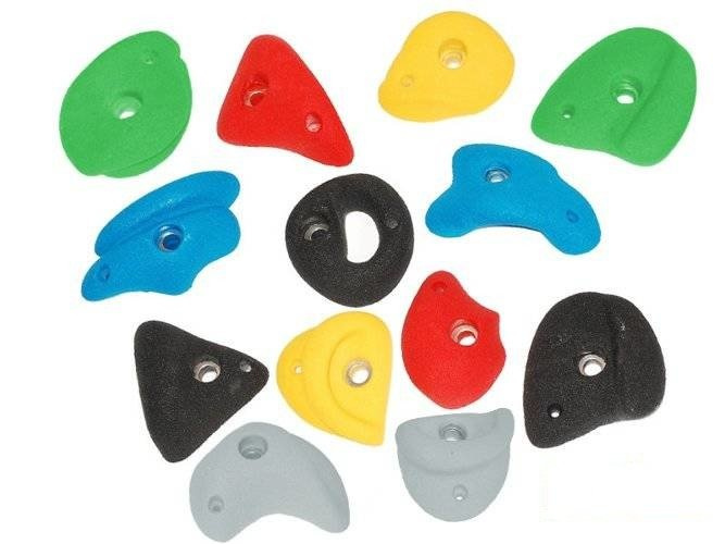 Pietre a L per la parete di arrampicata