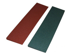 Angolo in gomma 60x16x4,5 cm